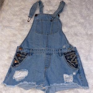 Cute “cotton on” jean overalls